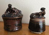 2 ceramic jars